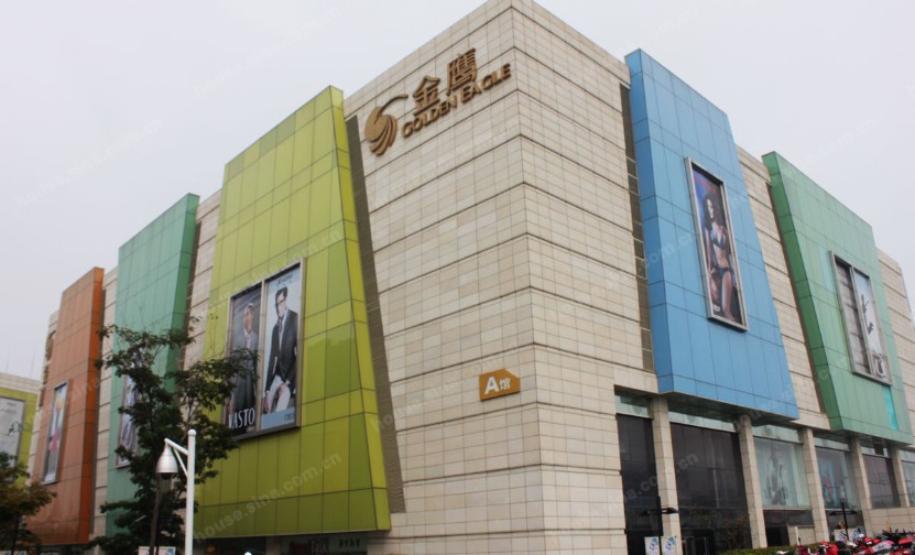 金乡金鹰奥莱城